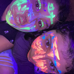 Meet your Posher, Saida